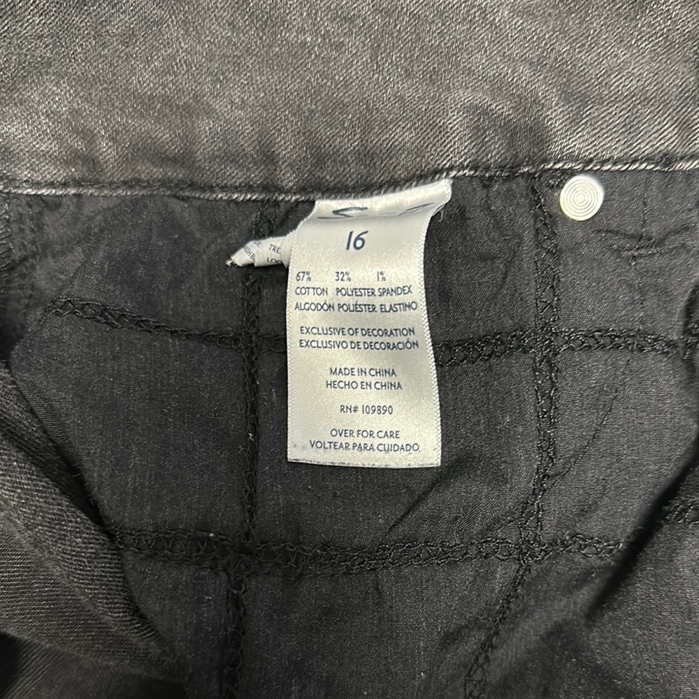 Seven7 Distressed Gray Jeans - Picture 8 of 8